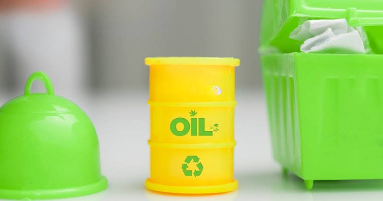 Oil Recycling Regulations and Compliance Requirements In The UK Oil Recycling Regulations and Compliance Requirements In The UK